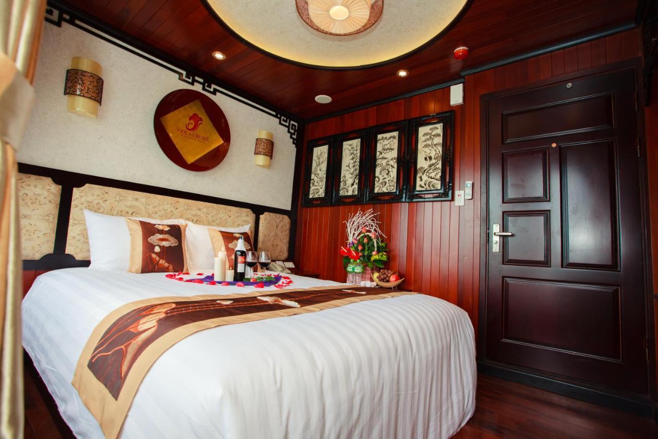 Отель Viola Cruise Halong Bay Халонг Экстерьер фото